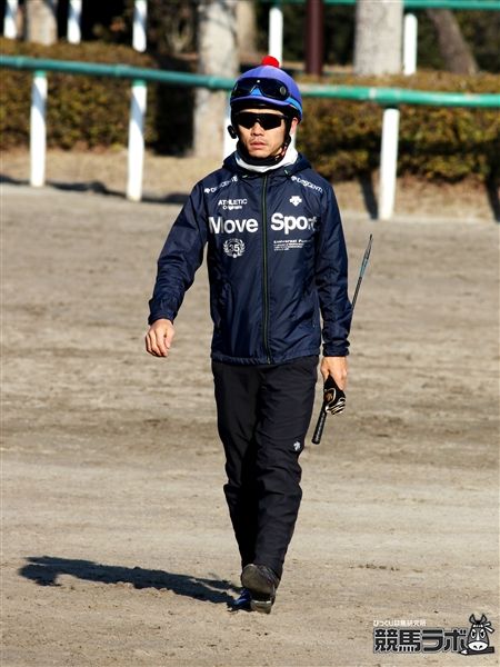 戸崎圭太