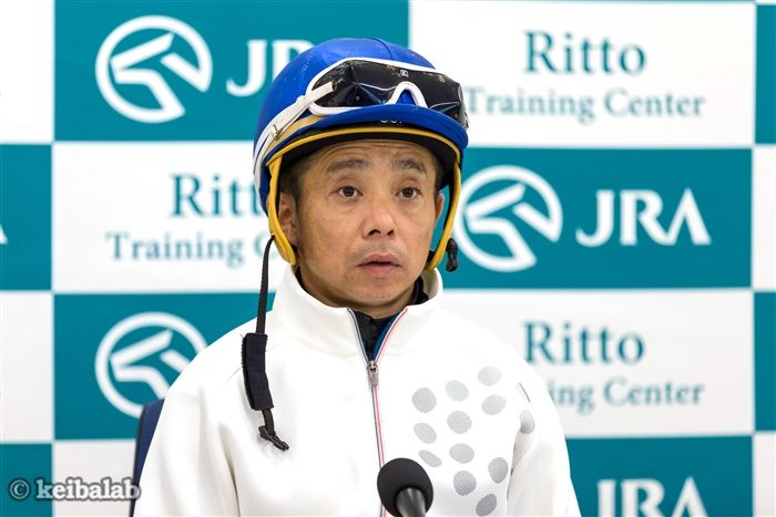 レッツゴードンキについて語る岩田騎手